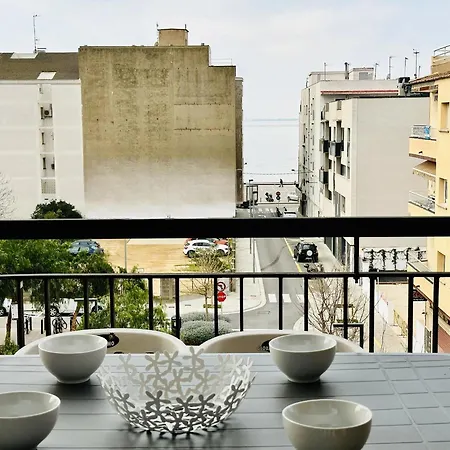 4076 - Puig 3-5, 2ª Linea, Completamente Renovado, Full Equip, En Pleno Centro, Vista Al Mar. Wifi - Es-258-84 アパート ロザス
